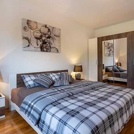 Apartmani Karoca 3 بولا المظهر الخارجي الصورة