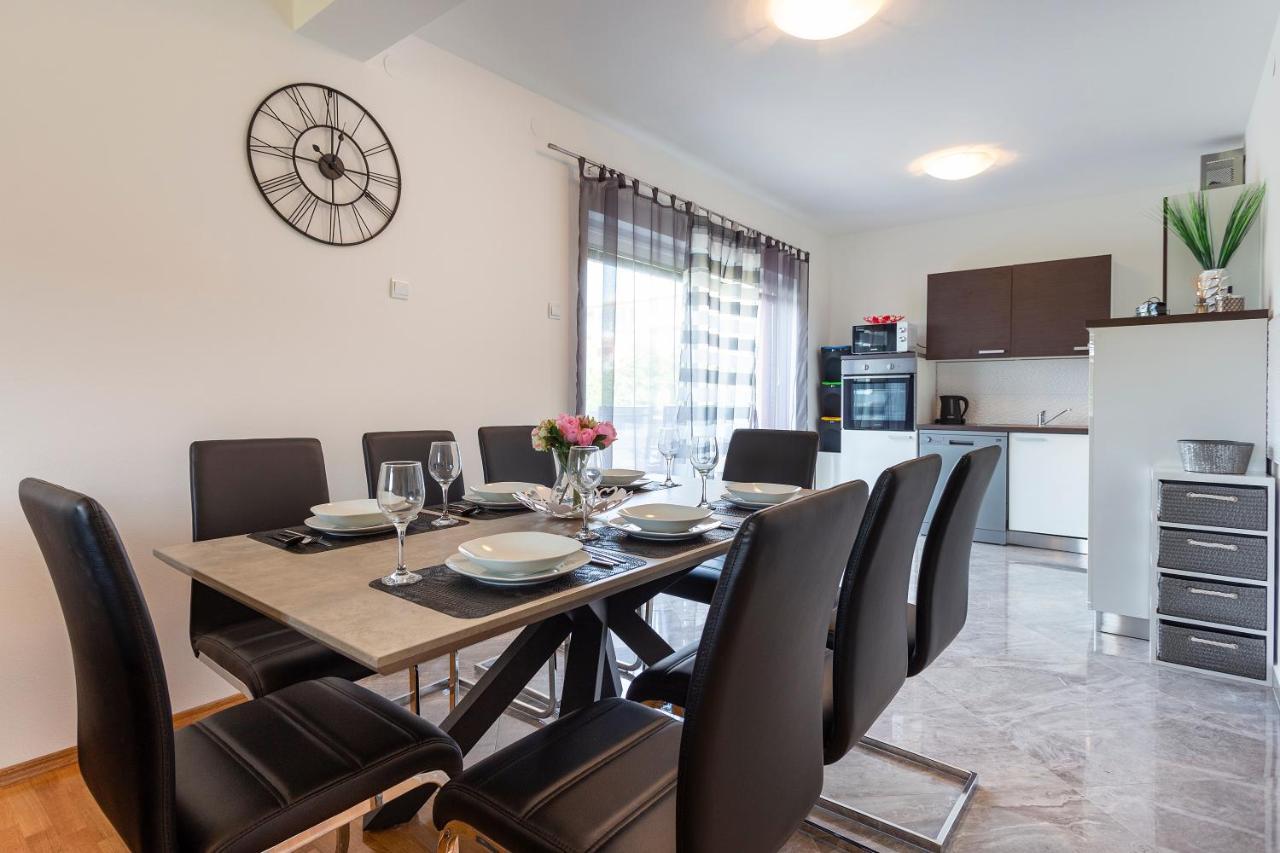 Apartmani Karoca 3 بولا المظهر الخارجي الصورة