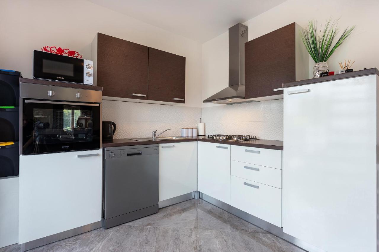 Apartmani Karoca 3 بولا المظهر الخارجي الصورة