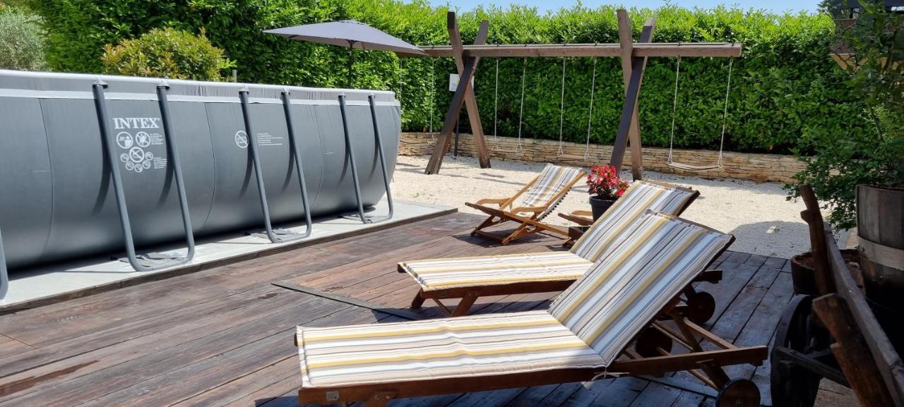 Apartmani Karoca 3 بولا المظهر الخارجي الصورة